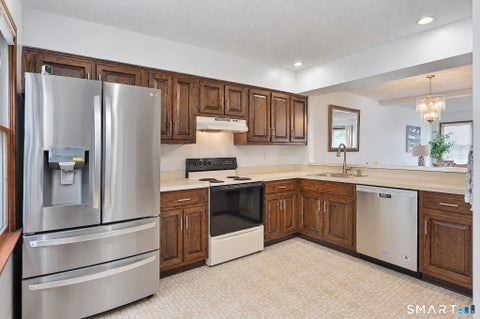 Tiny photo for 55 Mill Plain Road #9-2, Danbury, CT 06811 (MLS # 24211143)