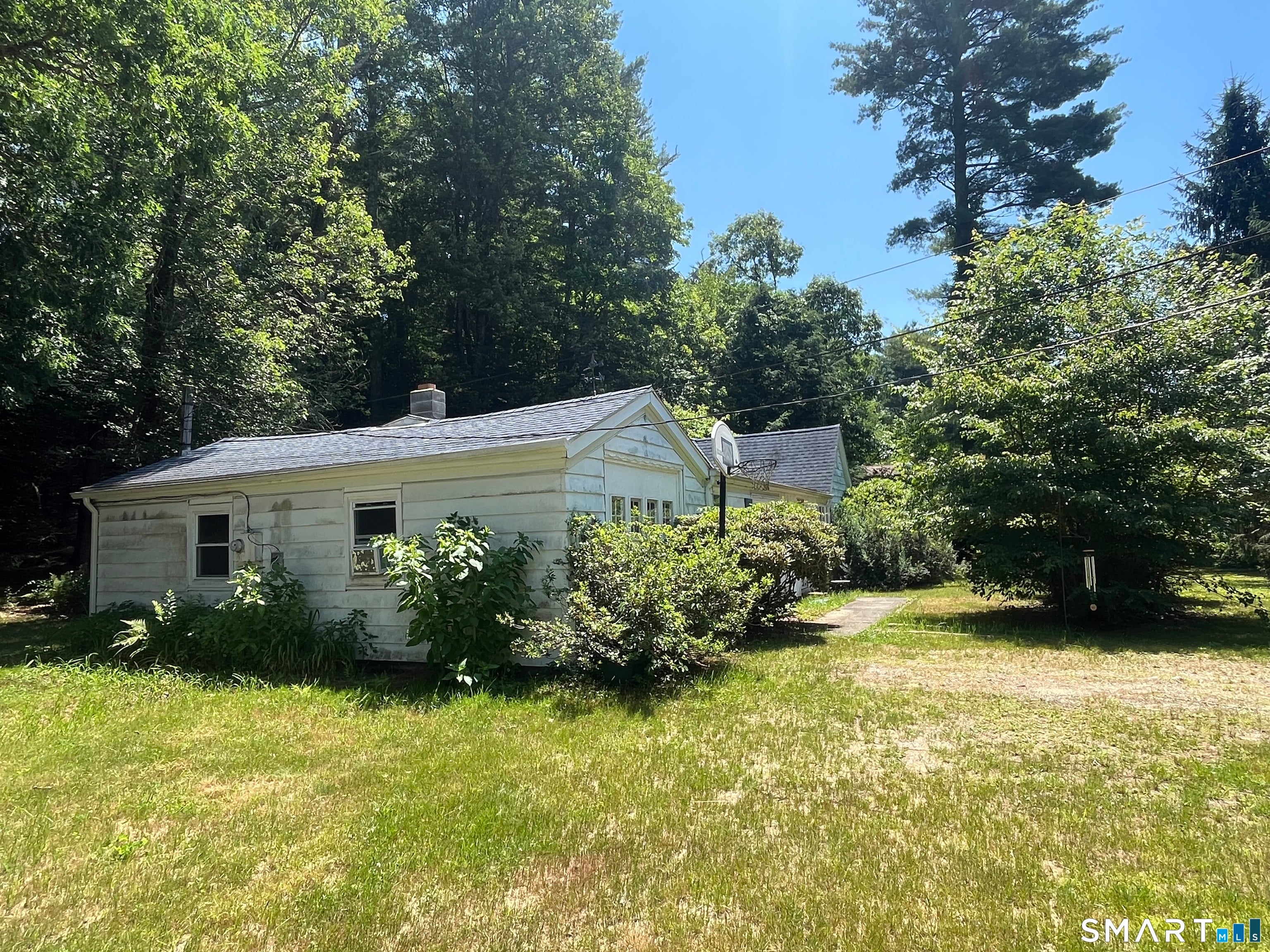 245 Old Monson Road