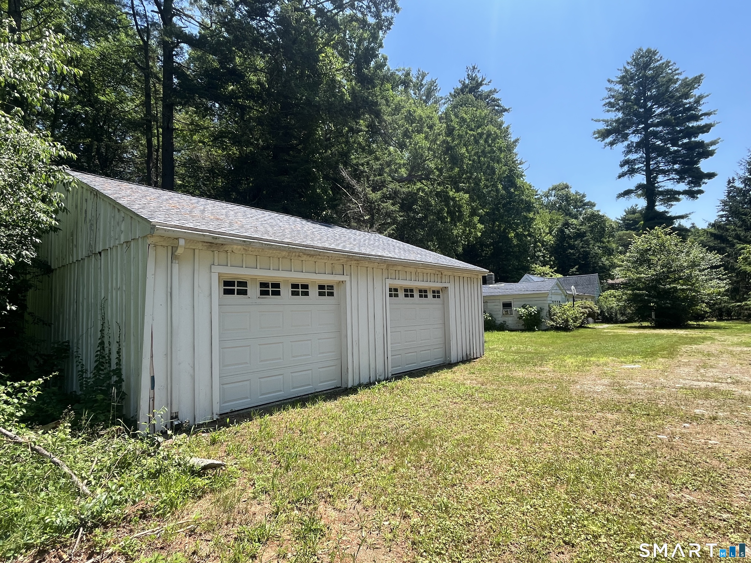 245 Old Monson Road