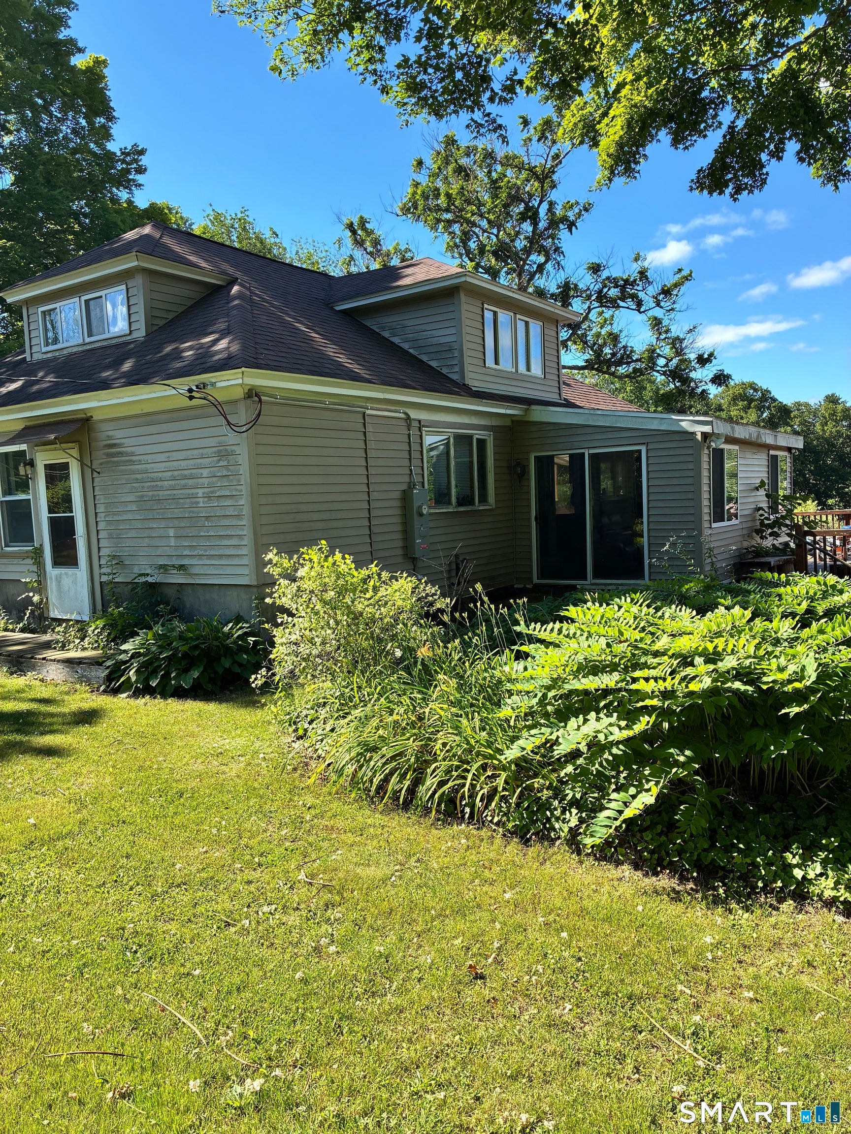 514 Mashamoquet Road