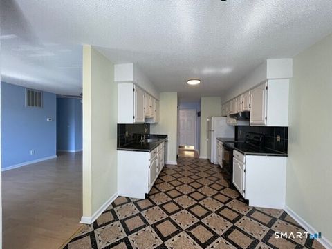 Tiny photo for 365 Mather Street #27, Hamden, CT 06514 (MLS # 24189947)