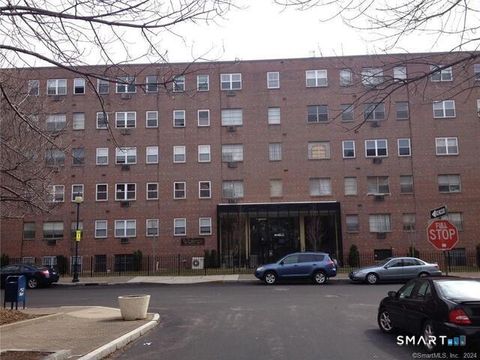 40 Owen Street APT B4 Hartford CT 06105