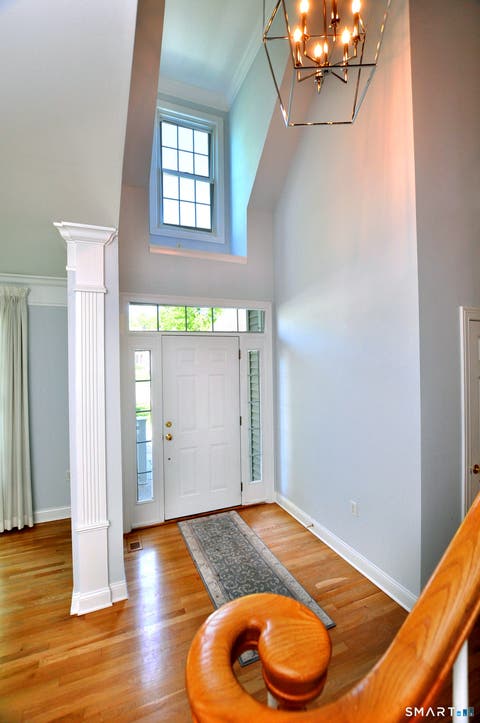 Tiny photo for 18 Cavendish Place #18, Avon, CT 06001 (MLS # 24177372)