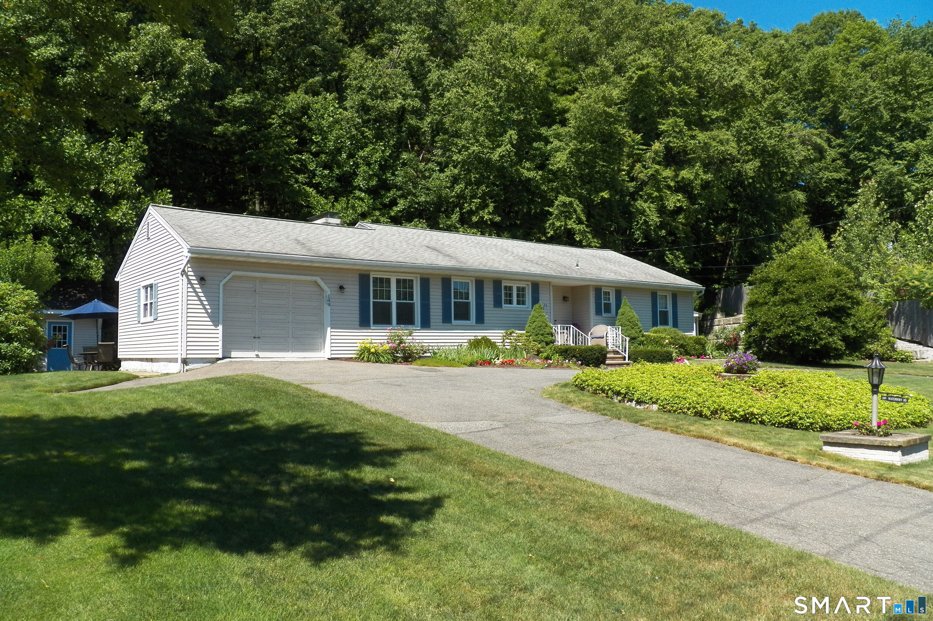 149 Waterbury Road
