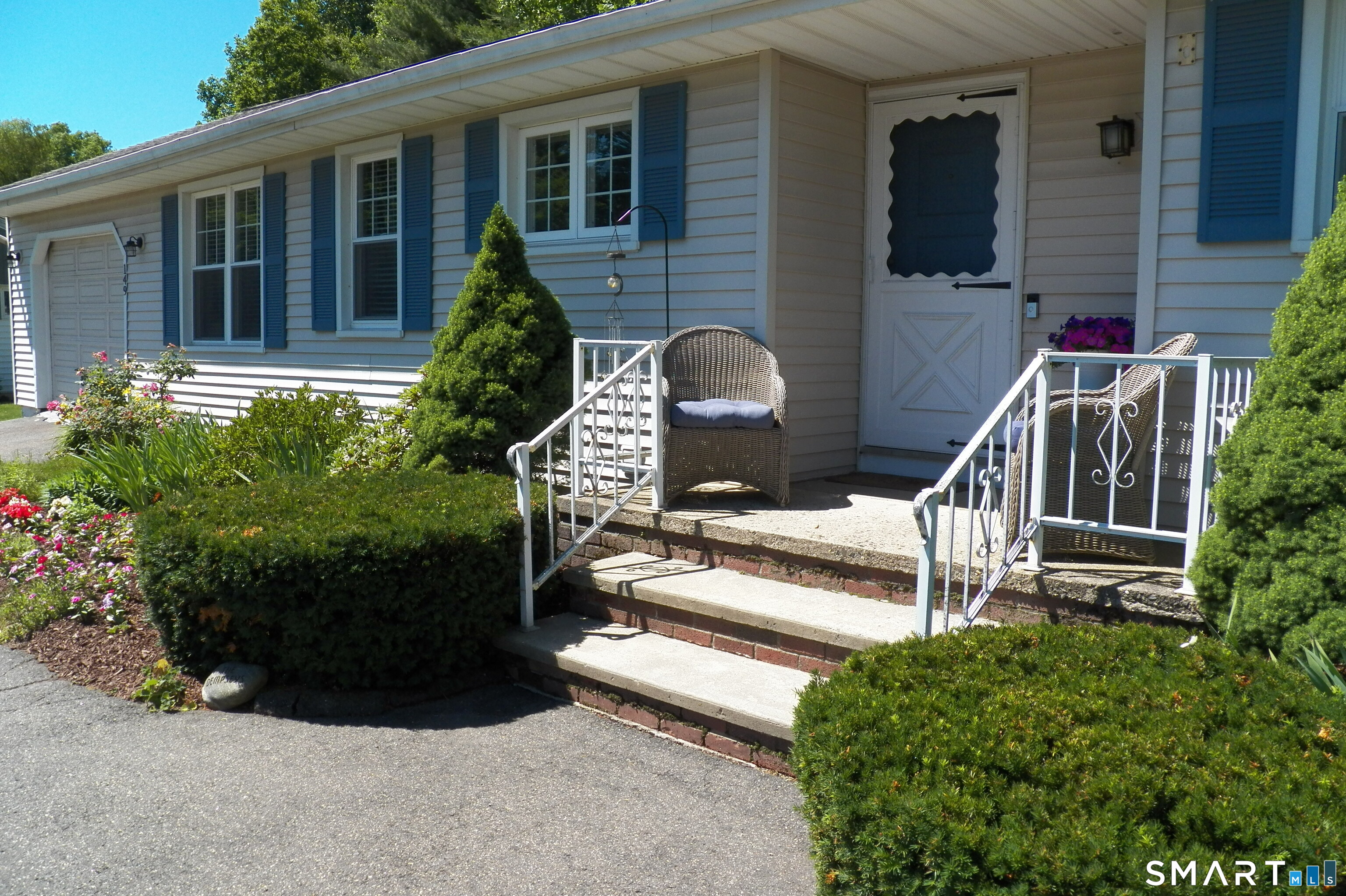 149 Waterbury Road