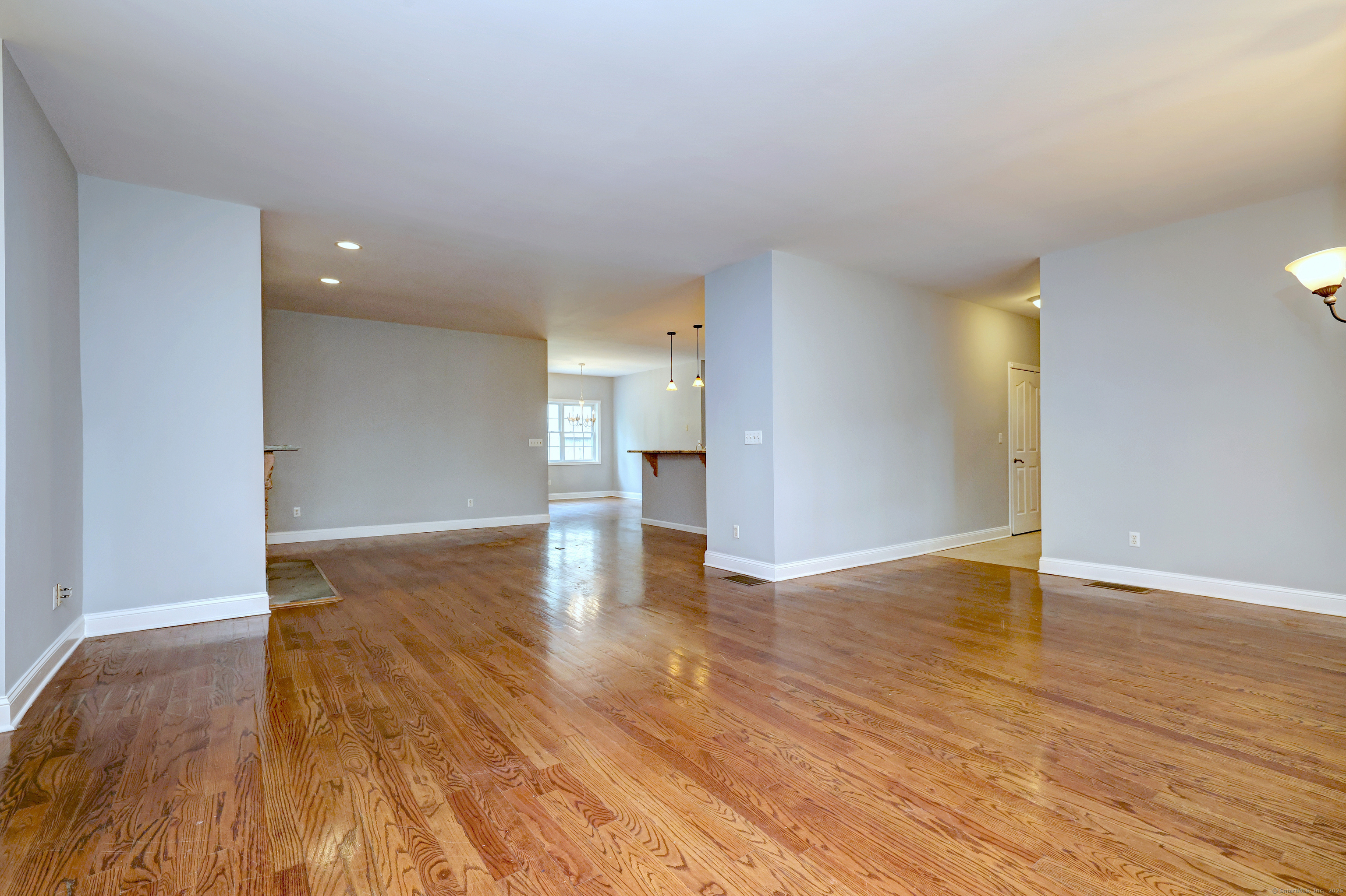 19 Sherwood Place, Monroe, Connecticut image 8