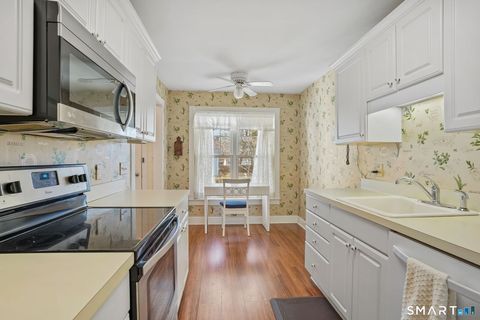 Tiny photo for 289 New Haven Avenue #G, Milford, CT 06460 (MLS # 24149447)