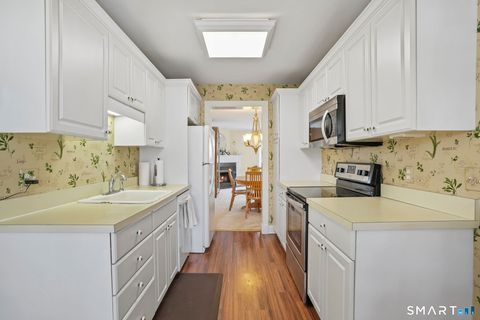 Tiny photo for 289 New Haven Avenue #G, Milford, CT 06460 (MLS # 24149447)