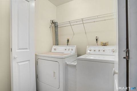 Tiny photo for 289 New Haven Avenue #G, Milford, CT 06460 (MLS # 24149447)