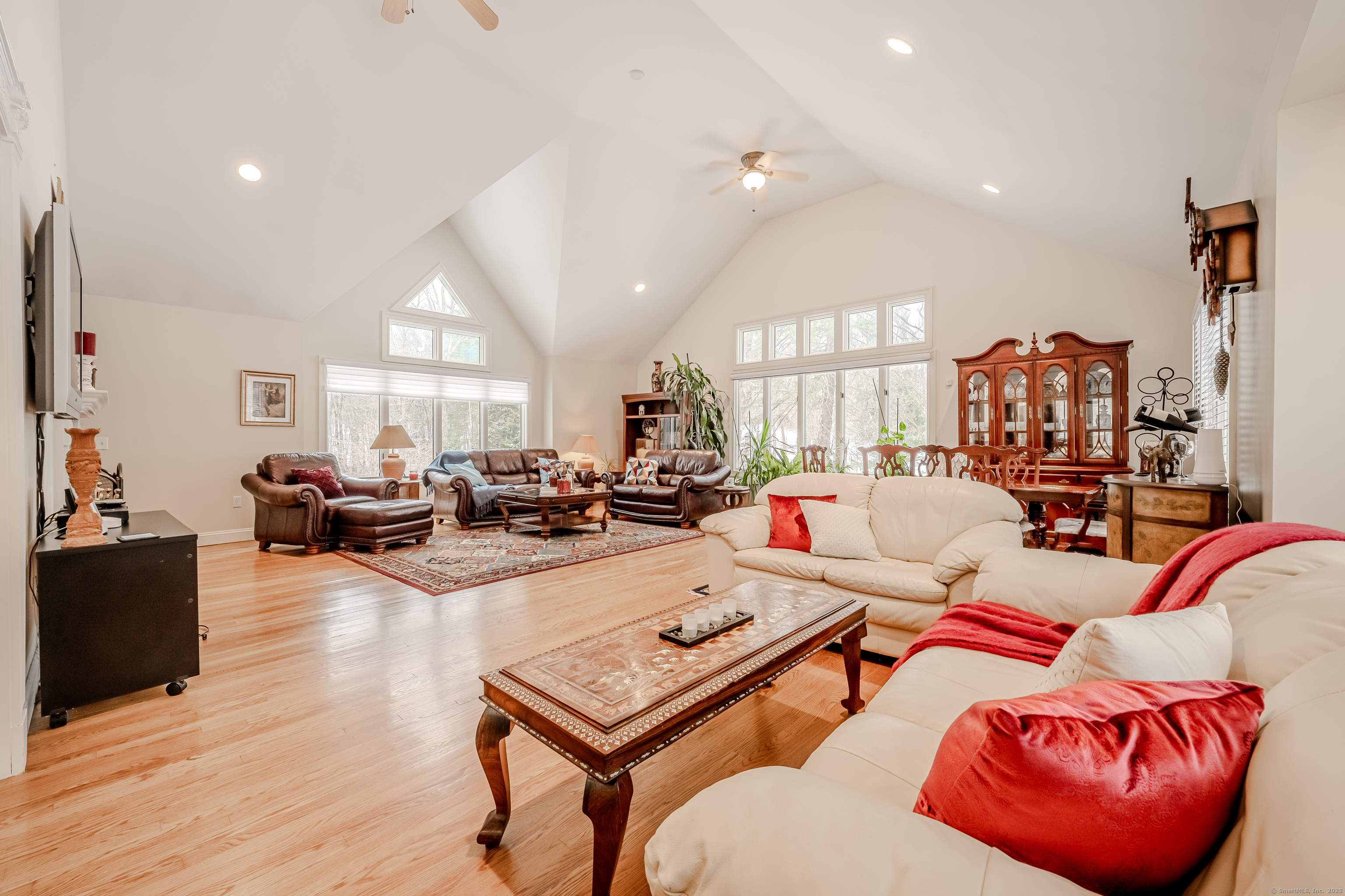 305 Rimmon Road, Woodbridge, Connecticut image 4