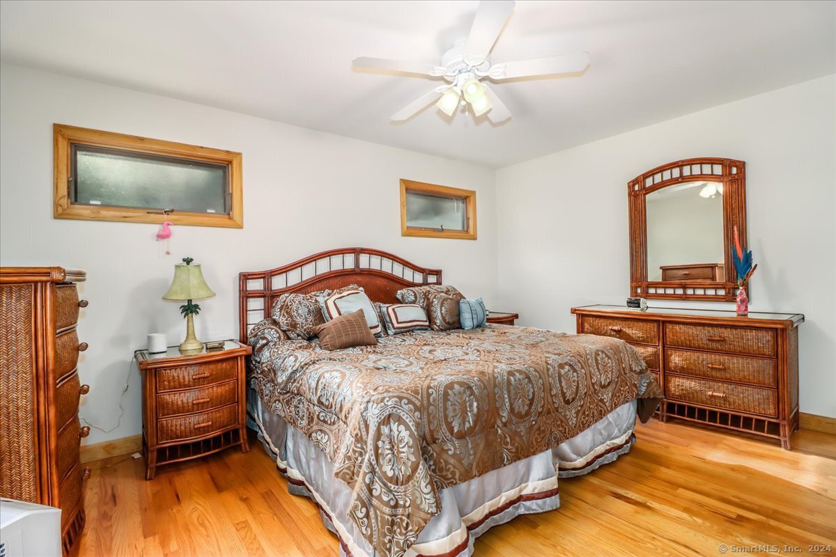 14 Candlewood Lake Road, New Milford, Connecticut image 15