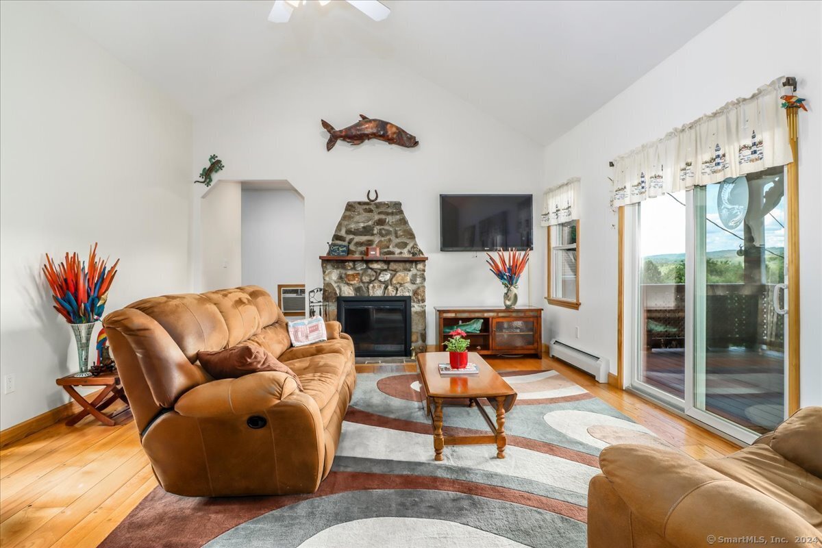 14 Candlewood Lake Road, New Milford, Connecticut image 6