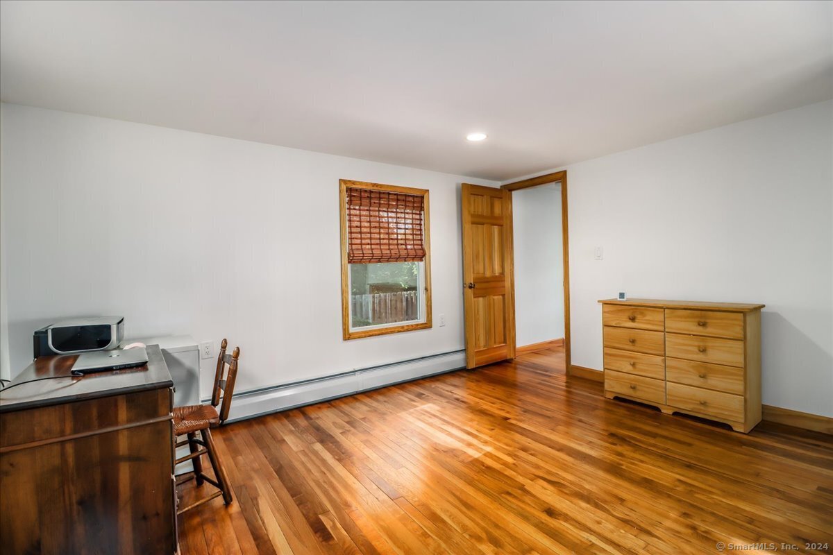 14 Candlewood Lake Road, New Milford, Connecticut image 16