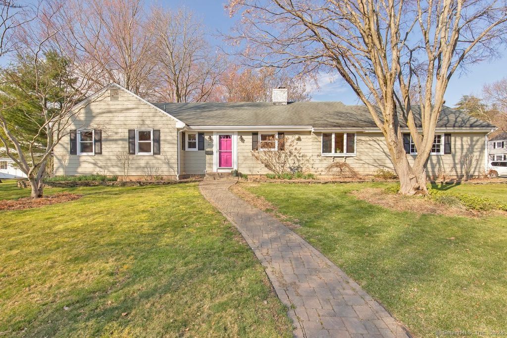 85 Foxridge Road, West Hartford, CT 06107, MLS 24005026 Howard Hanna