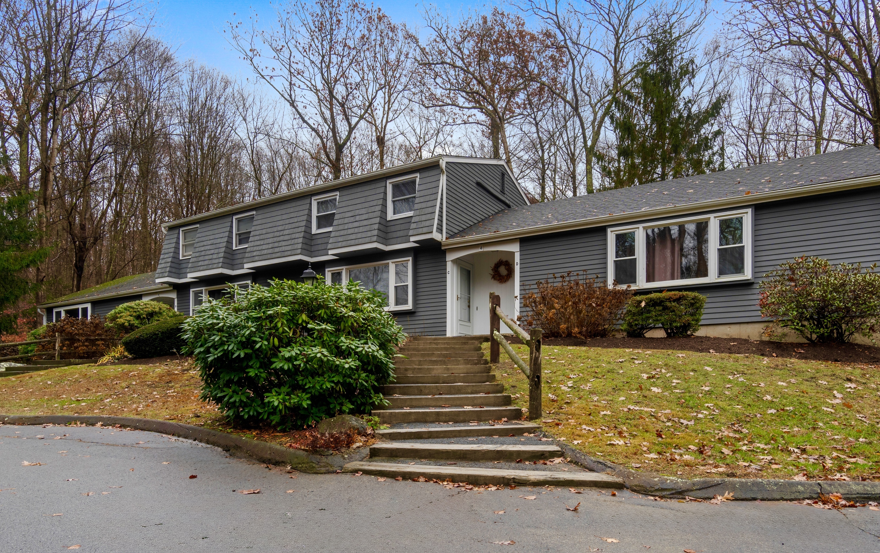 20 Comstock Avenue APT 4C