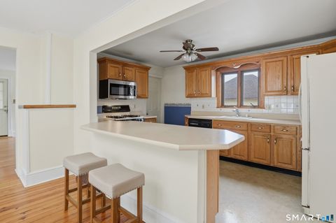 Tiny photo for 1009 E Broadway, Milford, CT 06460 (MLS # 24163996)