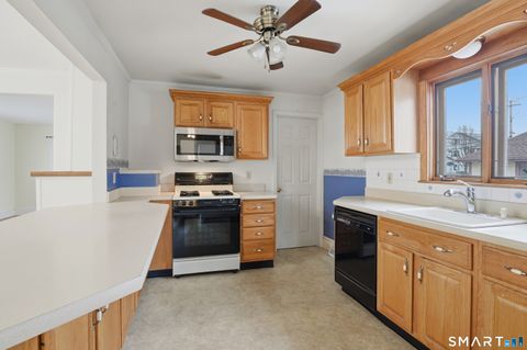 Tiny photo for 1009 E Broadway, Milford, CT 06460 (MLS # 24163996)