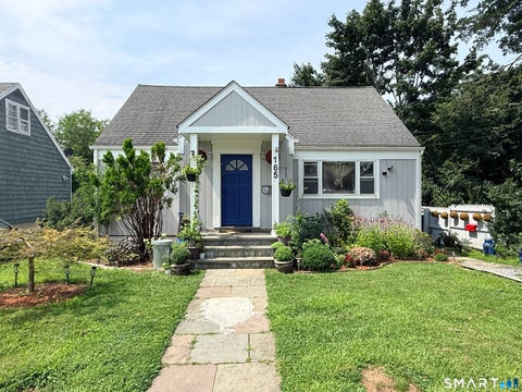 Homes For Rent - 165 Greenfield Drive<br/> Bridgeport, CT 06608