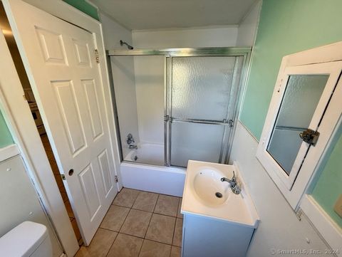 Tiny photo for 26 Bridgeport Avenue #26.5, Milford, CT 06460 (MLS # 24155621)