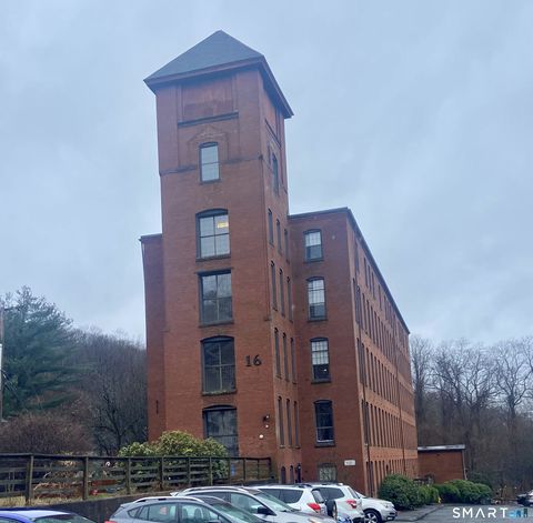 16 Vernon Avenue APT 24 Vernon CT 06066