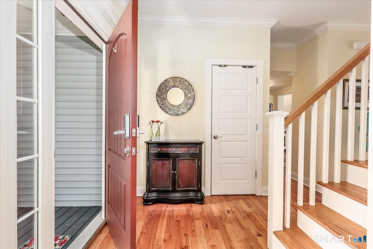 16 Fieldstone Lane