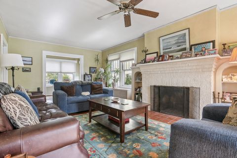 Tiny photo for 139 Vauxhall Street, New London, CT 06320 (MLS # 24137780)