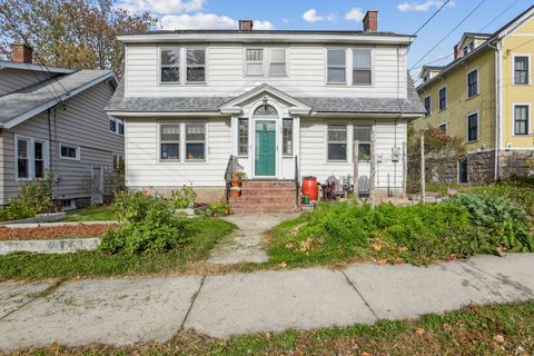 Photo of 139 Vauxhall Street, New London, CT 06320 (MLS # 24137780)