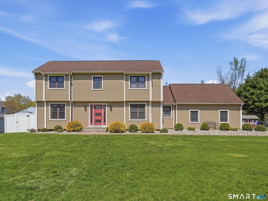 Photo of 17 Melody Lane, East Hartford, CT 06118 (MLS # 24170107)
