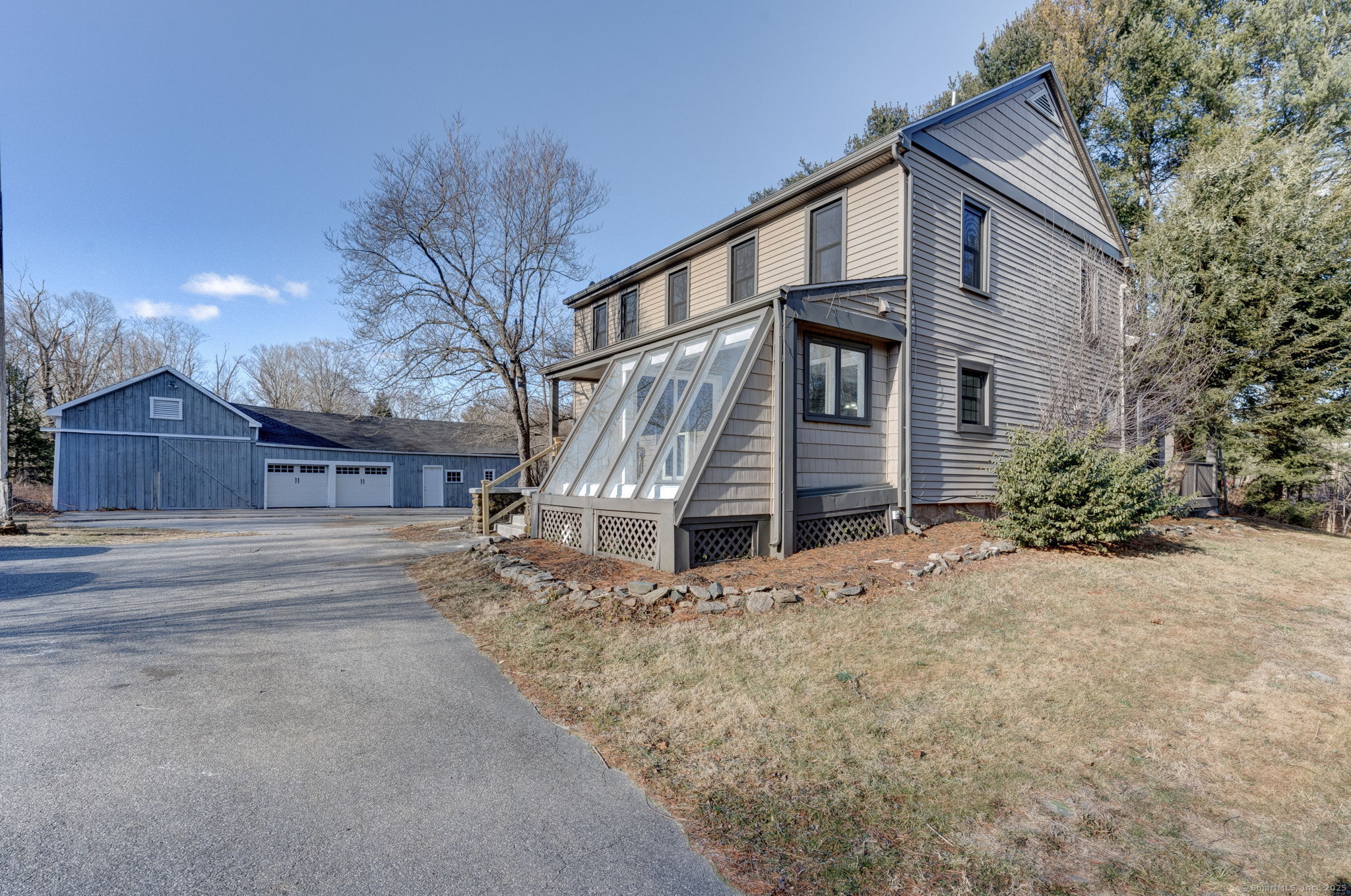 Torringford Street, Winchester, Connecticut - 4 Bedrooms  
3 Bathrooms  
8 Rooms - 