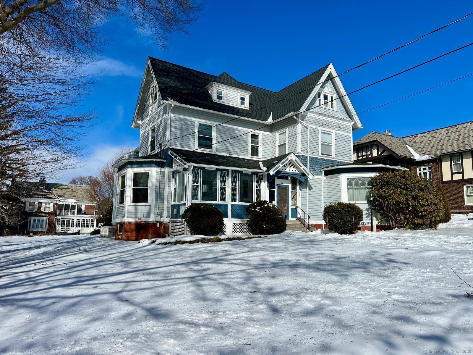 38 Prospect Place