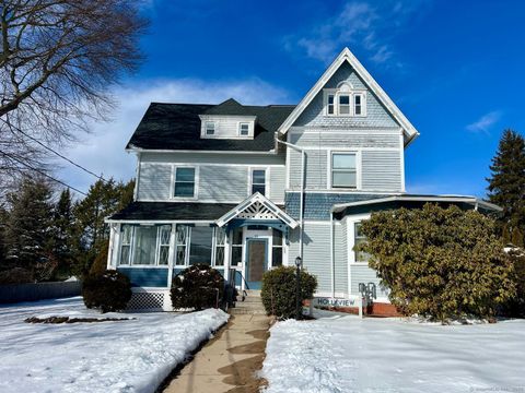 MLS: 24077298