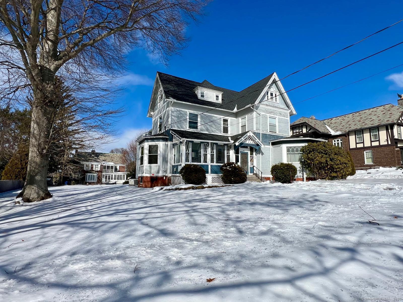 38 Prospect Place