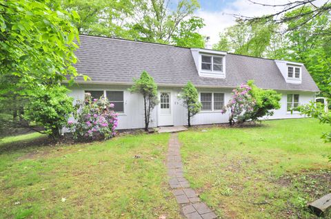 543 Kettletown Road Southbury CT 06488