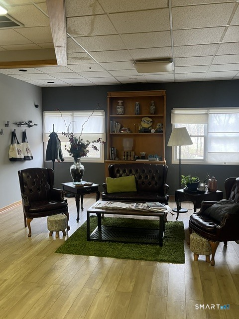 420 East Main Street 7
