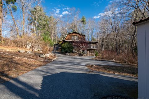 A home in Killingly