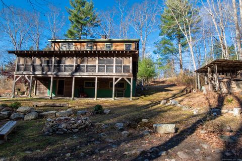 A home in Killingly