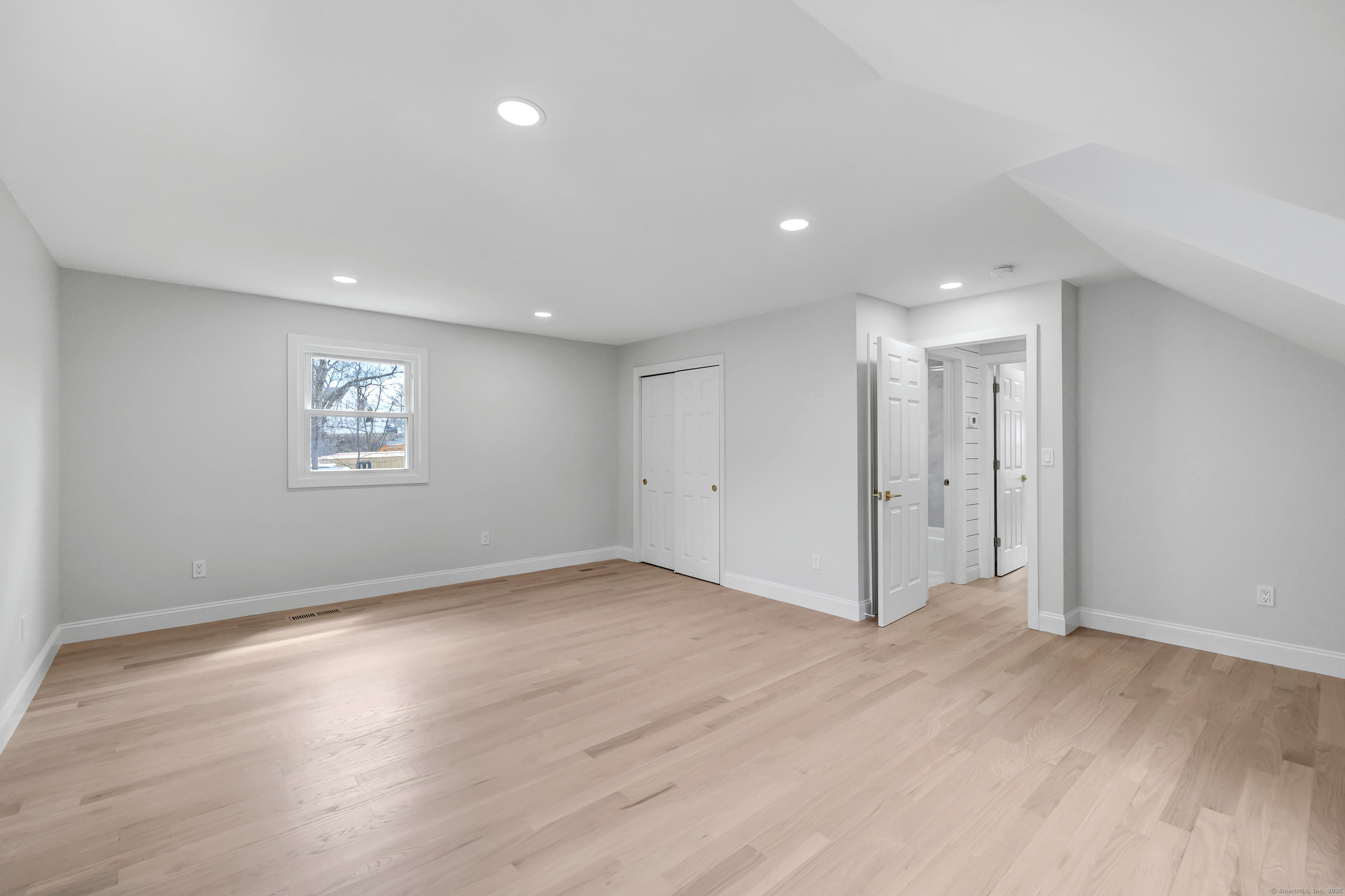 143 Valley Avenue, Bridgeport, Connecticut image 28