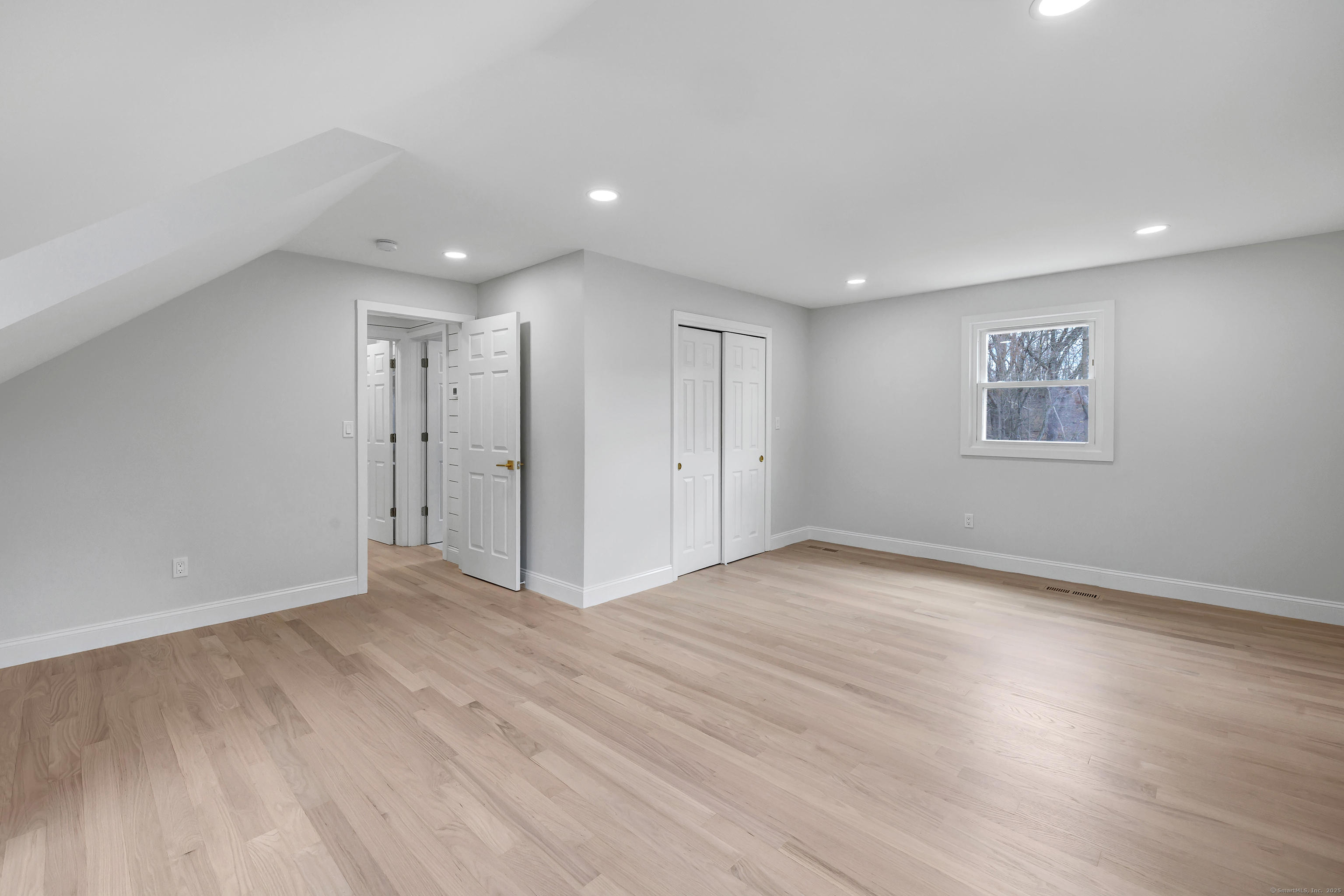 143 Valley Avenue, Bridgeport, Connecticut image 24