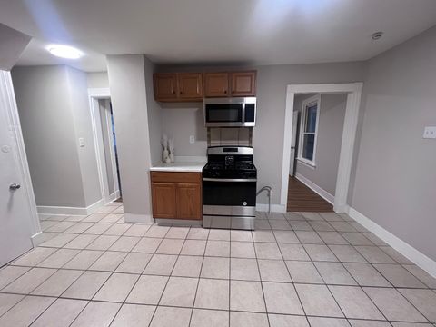 Tiny photo for 82 Ivy Street, New Haven, CT 06511 (MLS # 24132974)