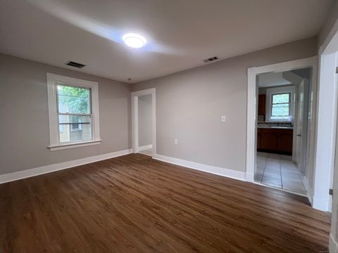 Tiny photo for 82 Ivy Street, New Haven, CT 06511 (MLS # 24132974)
