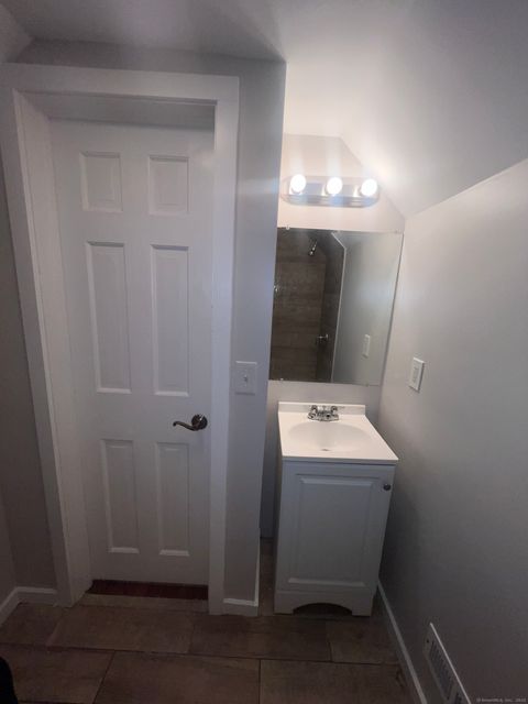 Tiny photo for 82 Ivy Street, New Haven, CT 06511 (MLS # 24132974)