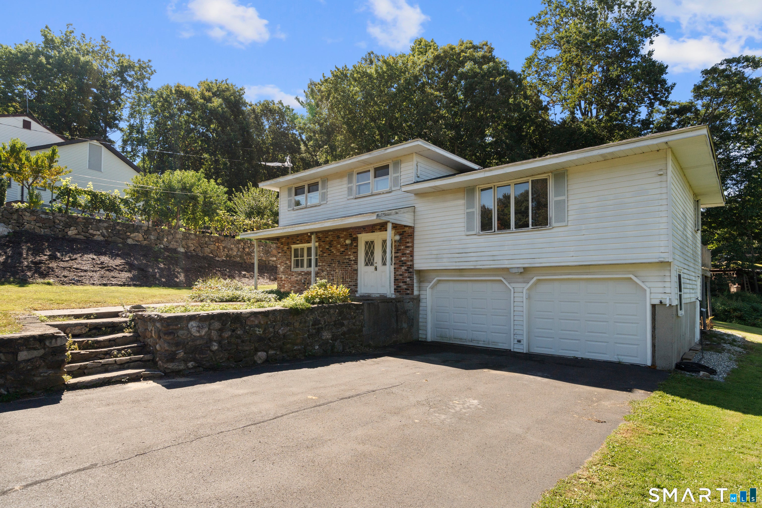 107 Bayview Circle
