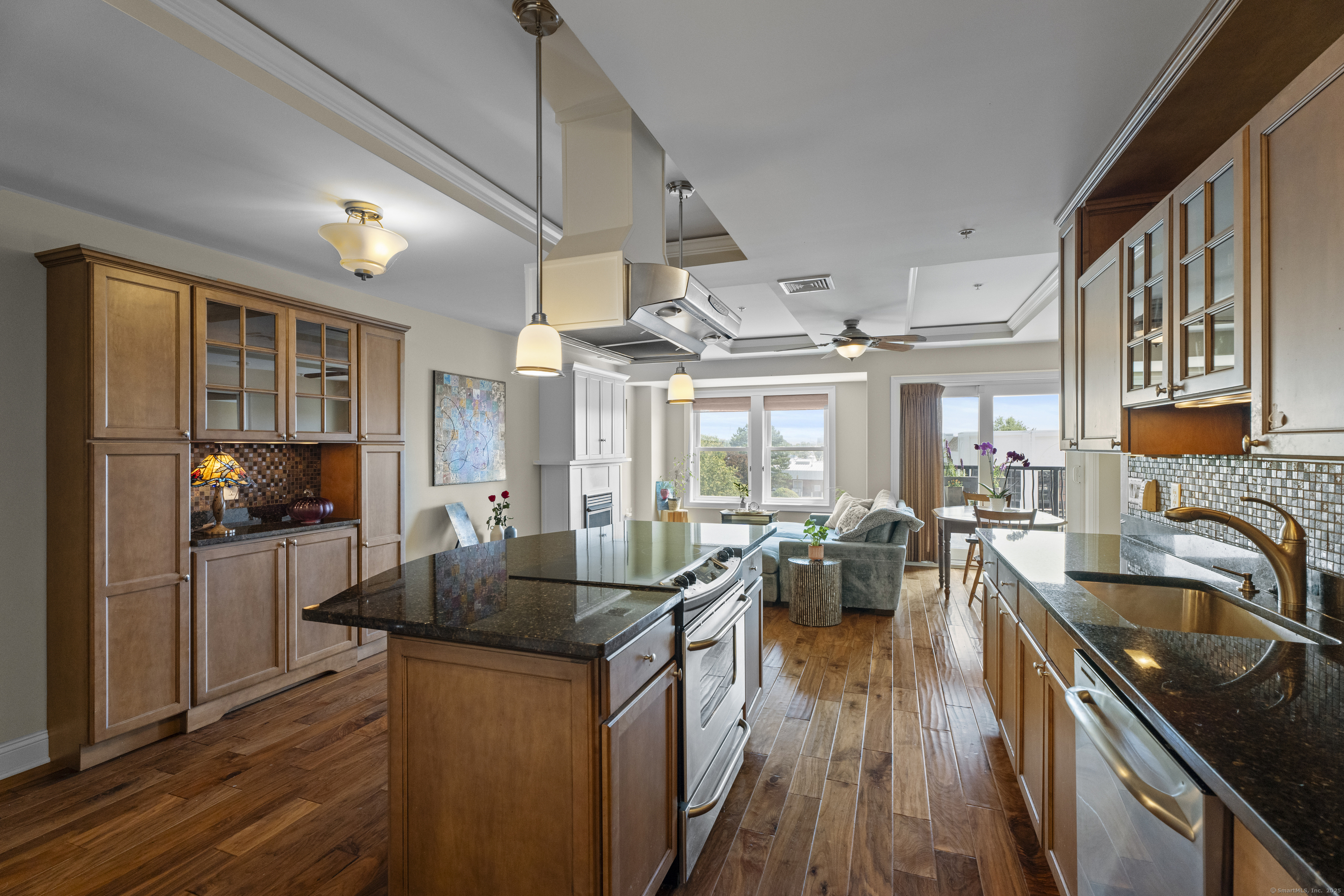 461 Bank Street 407