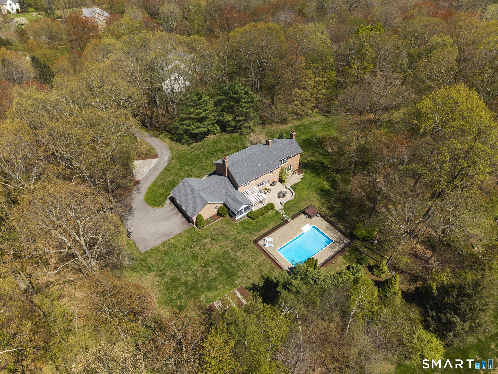 16 Cider Mill Road