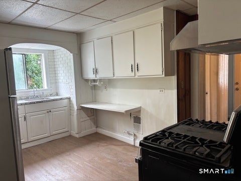 Tiny photo for 1566 North Avenue #2, Bridgeport, CT 06604 (MLS # 24189766)