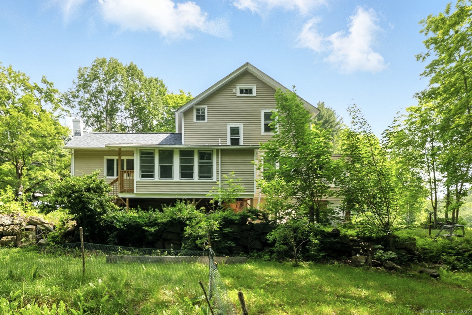 971 New Litchfield Street