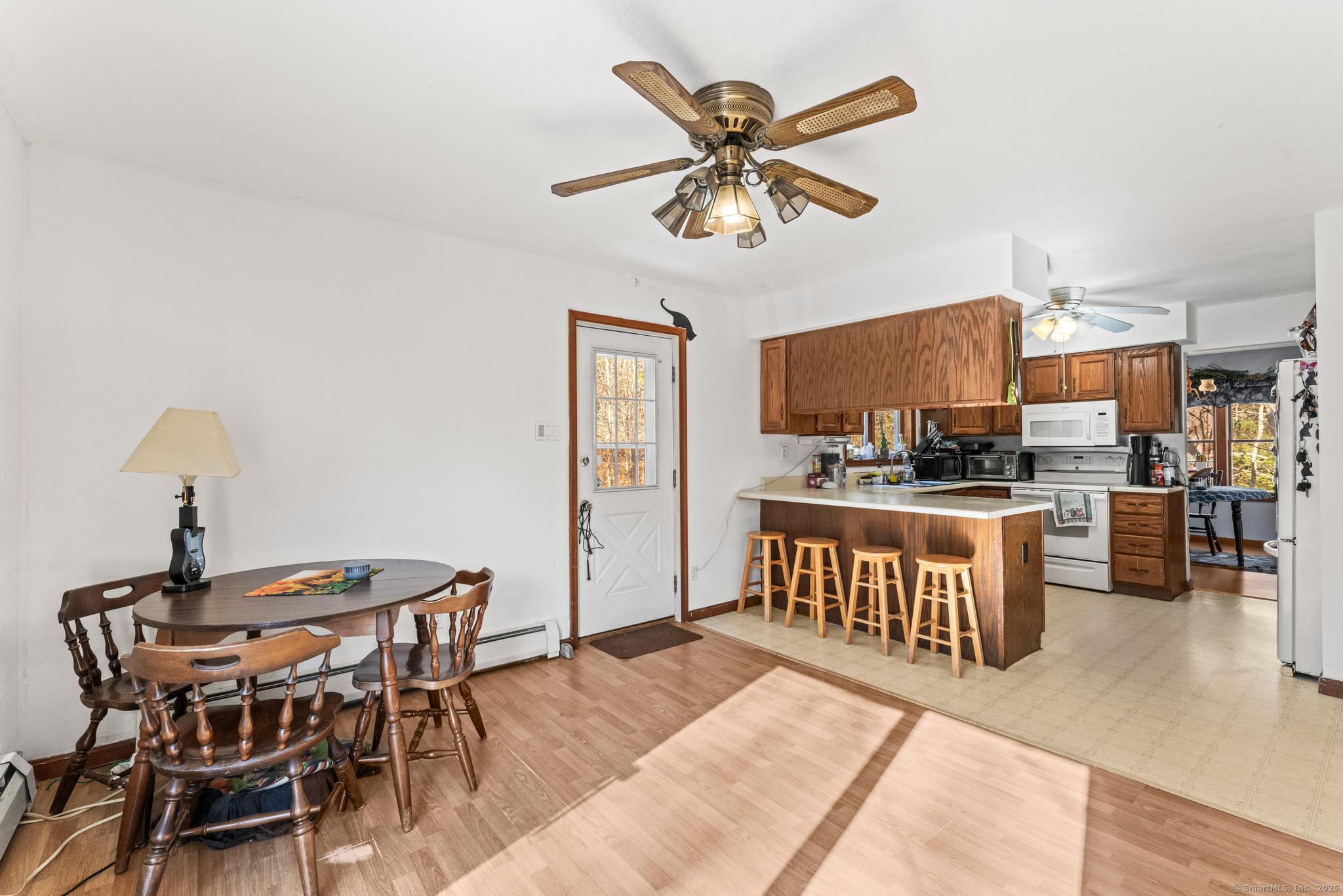22 Roosevelt Avenue Extension, Preston, Connecticut image 14