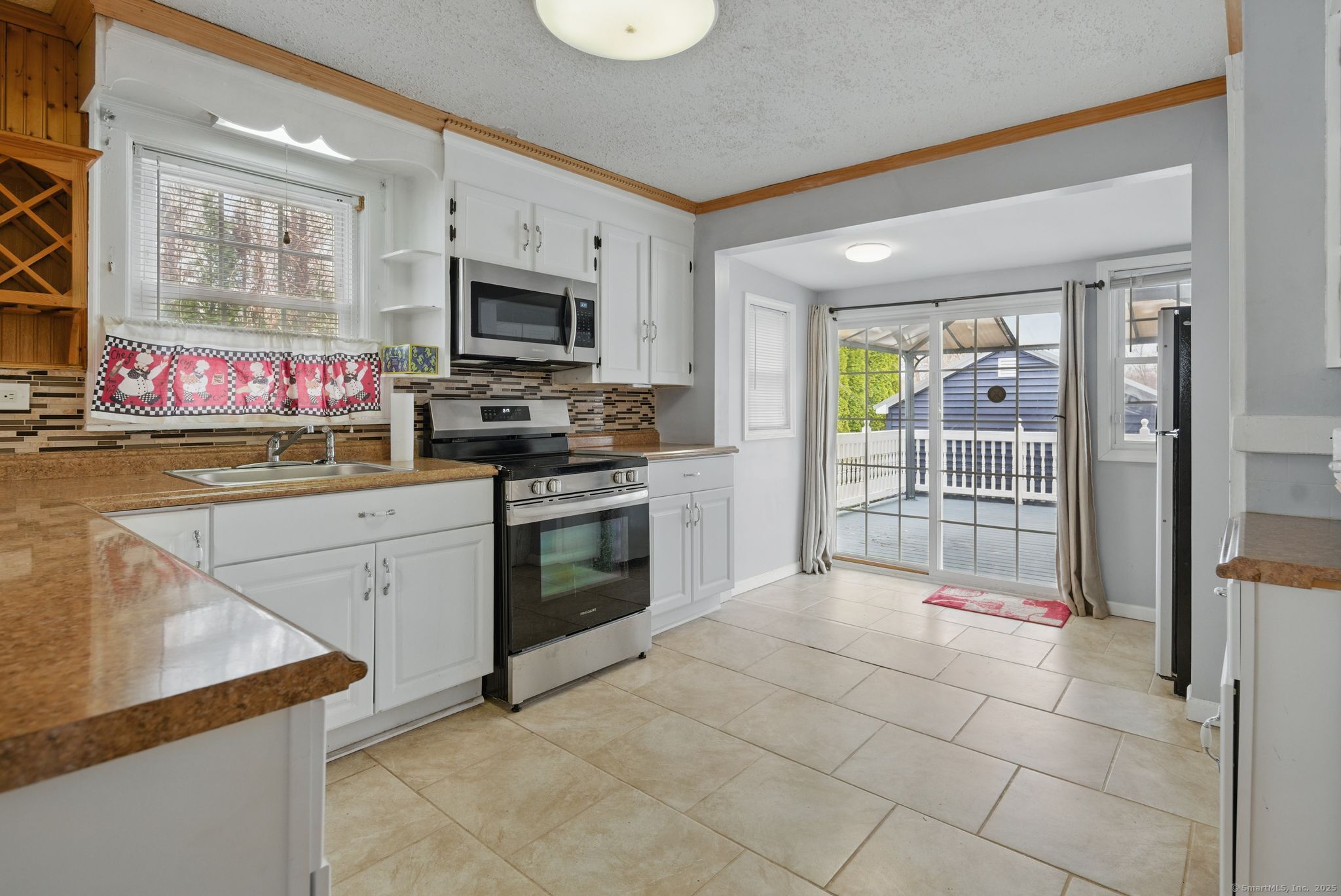 76 Walnut Street, East Hartford, Connecticut image 10