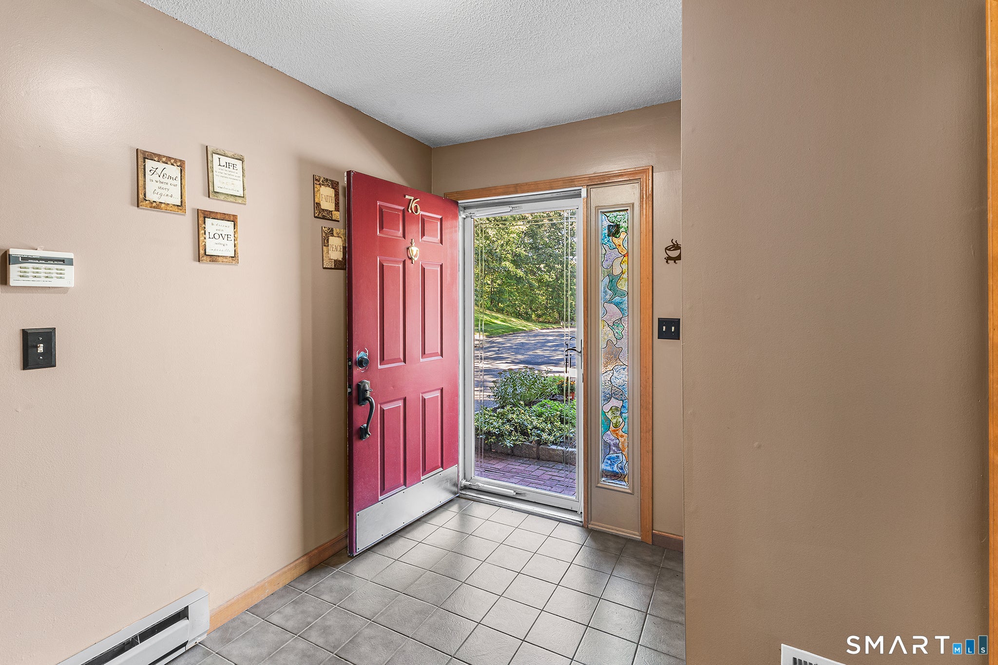 882 North Colony Road 76