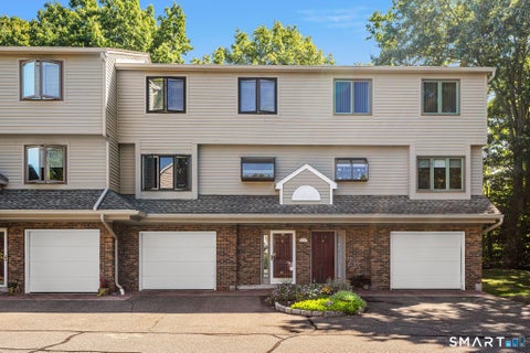 Photo of 882 N Colony Road #76, Meriden, CT 06450 (MLS # 24206081)